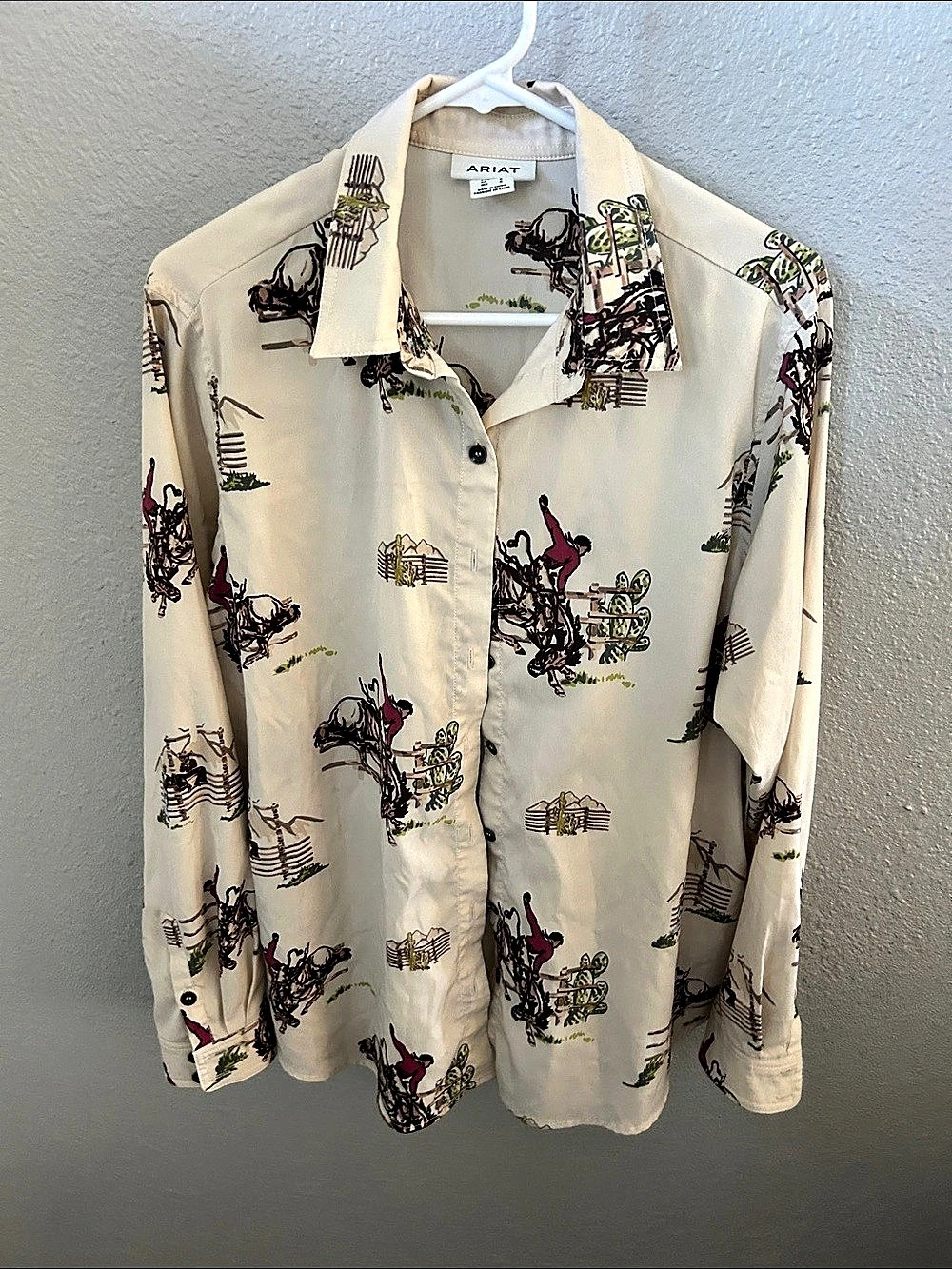 Ariat Women's Homestyle Rodeo Spur Print Button Front Shirt Homestyle Rodeo Spur